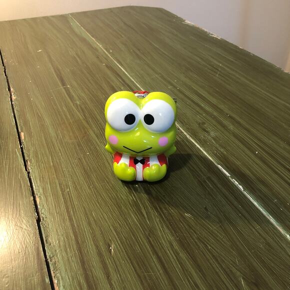 Hello Kitty And Friends Sanrio NEW Keroppi Ornament Shatterproof - Picture 1 of 4